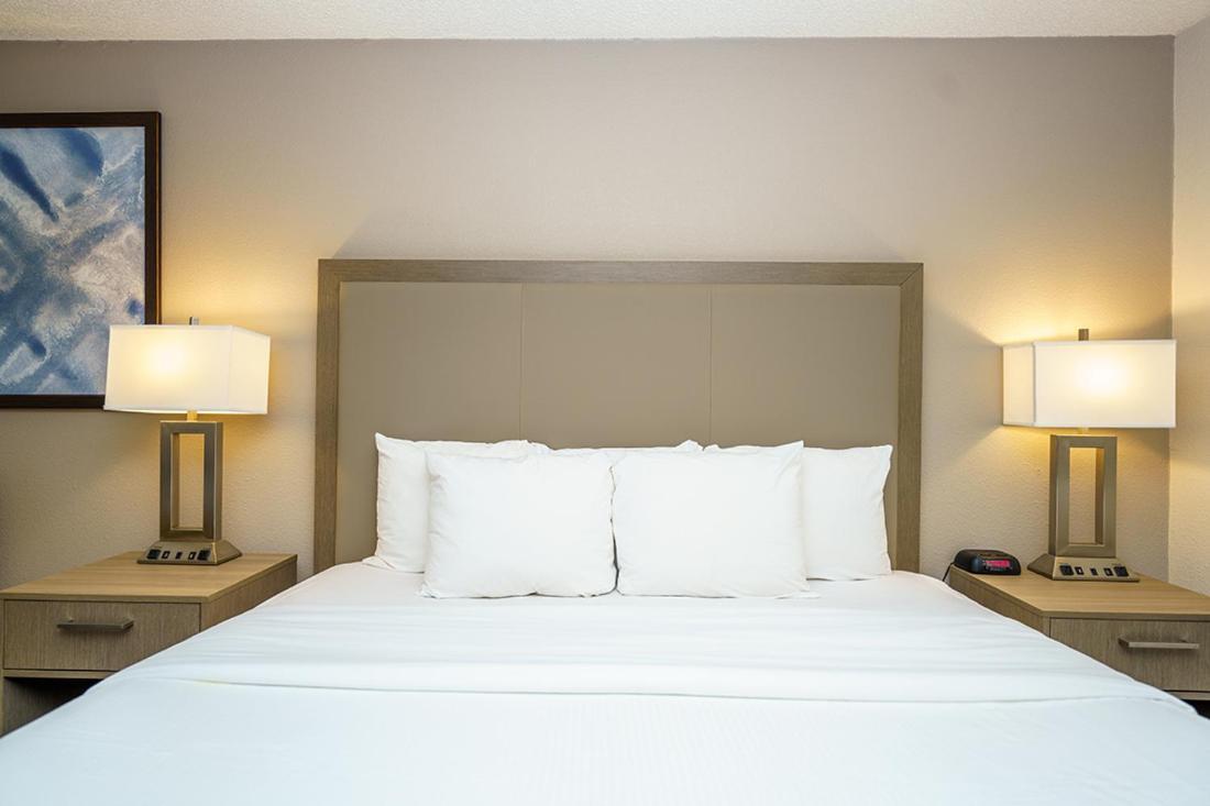 Wingate By Wyndham Brunswick Ga I-95 Hotel Bagian luar foto