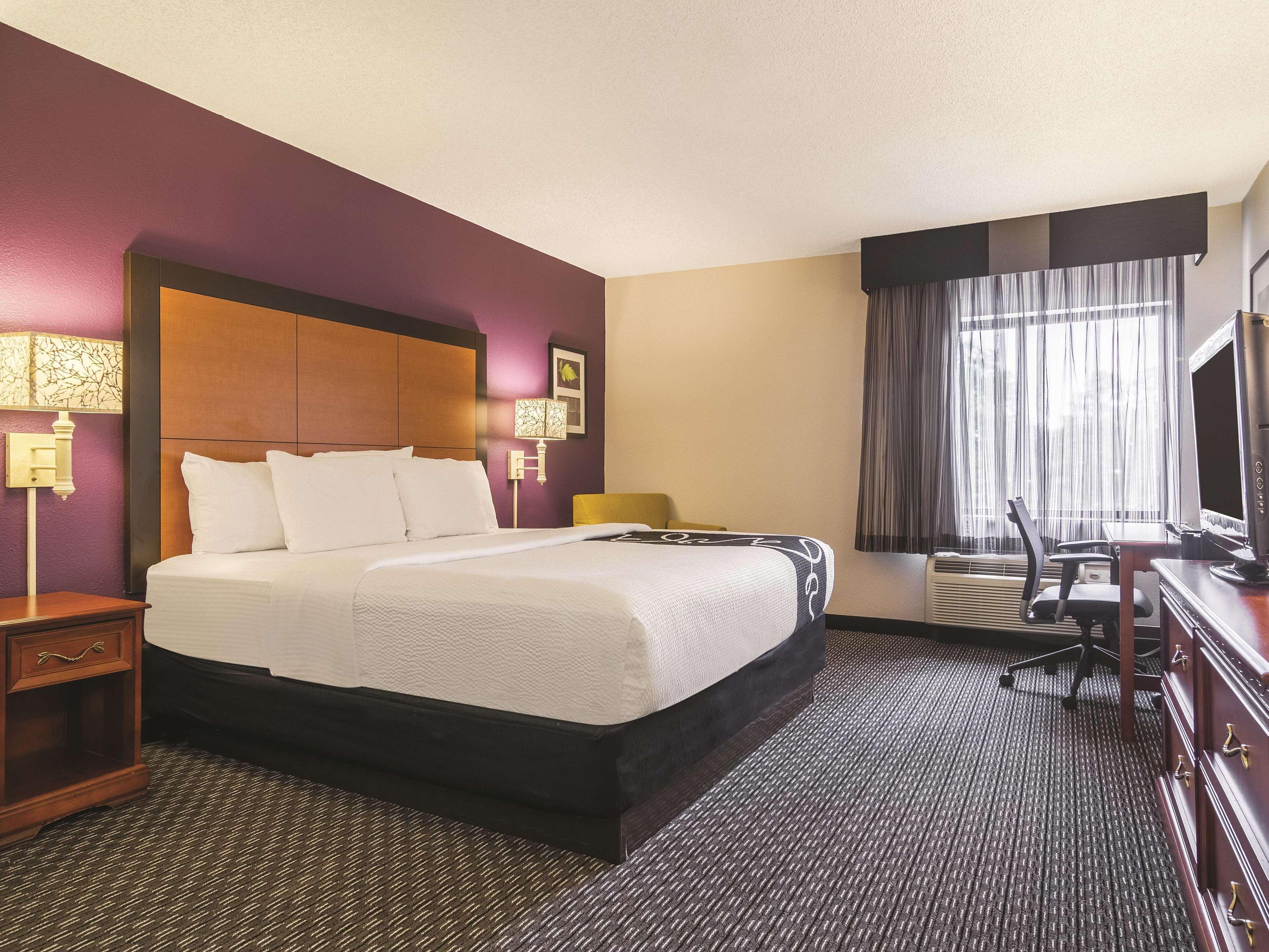 Wingate By Wyndham Brunswick Ga I-95 Hotel Bagian luar foto