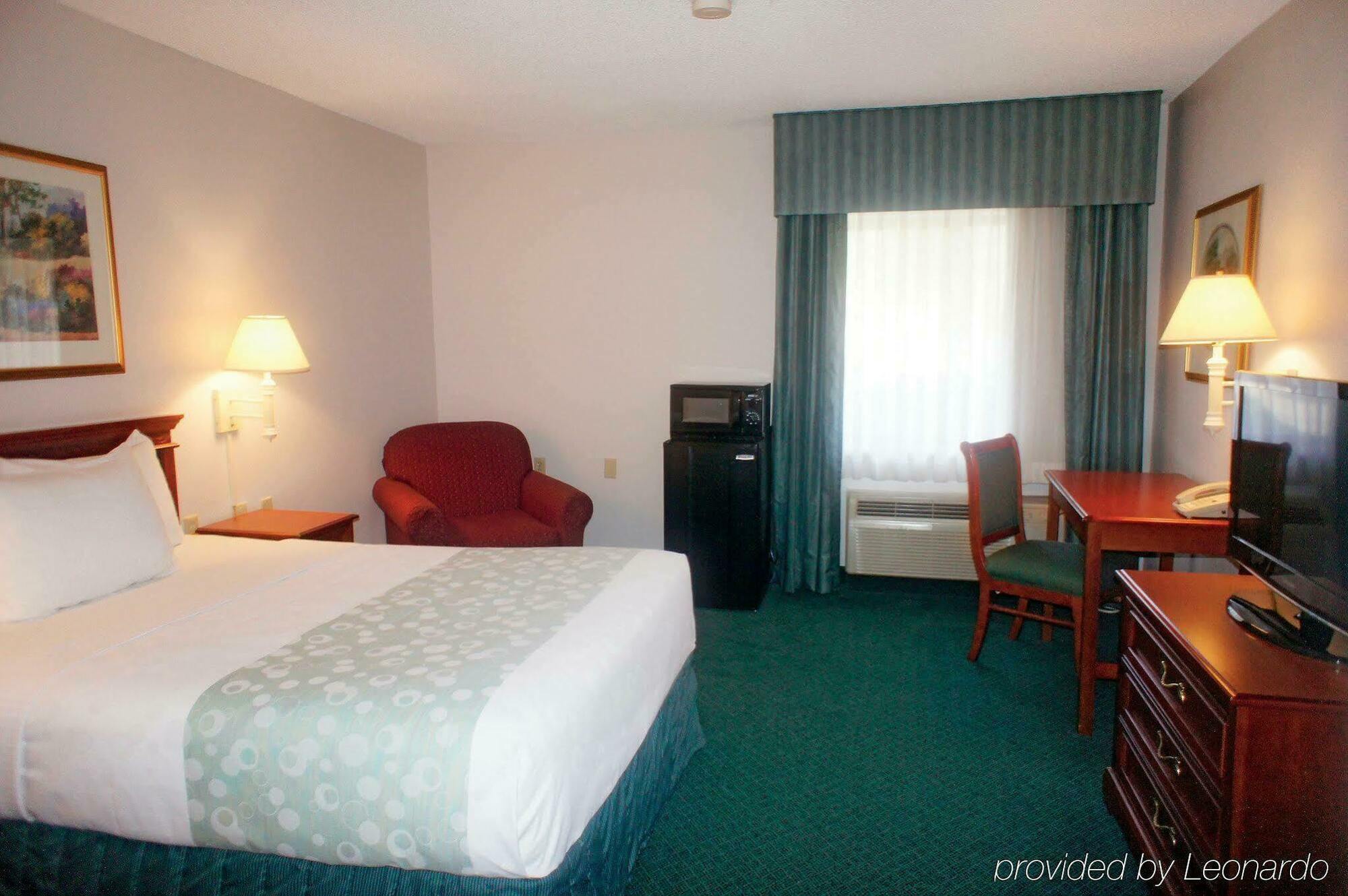 Wingate By Wyndham Brunswick Ga I-95 Hotel Bagian luar foto